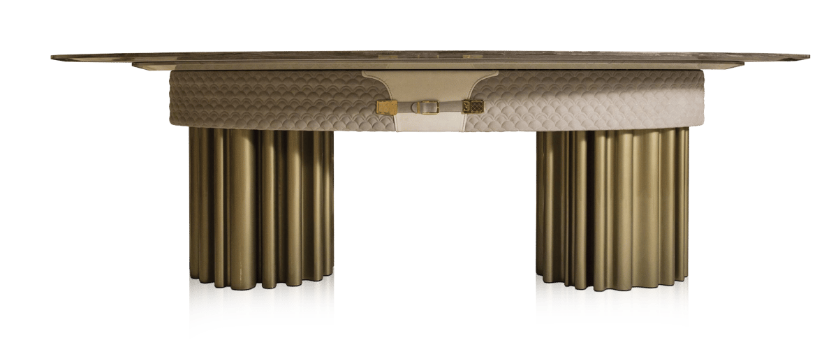 Dining table · R8608 — Studio photograph