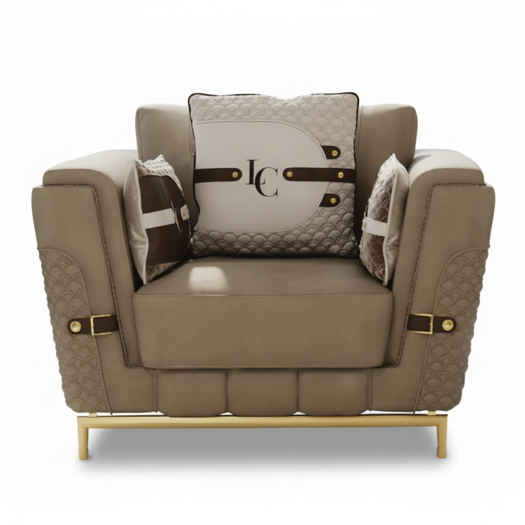 Armchair · R8614 — Studio photograph