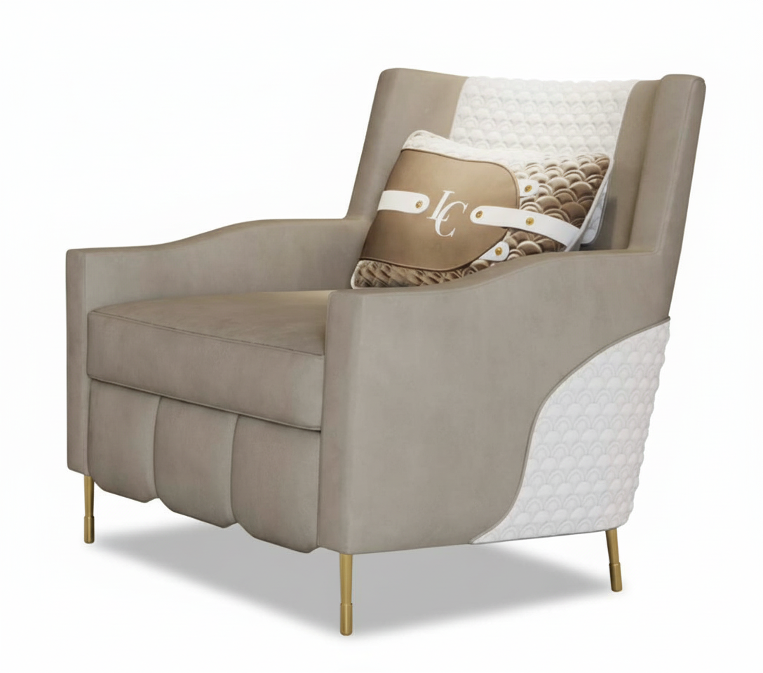 Compact armchair · R8618 — Studio photograph
