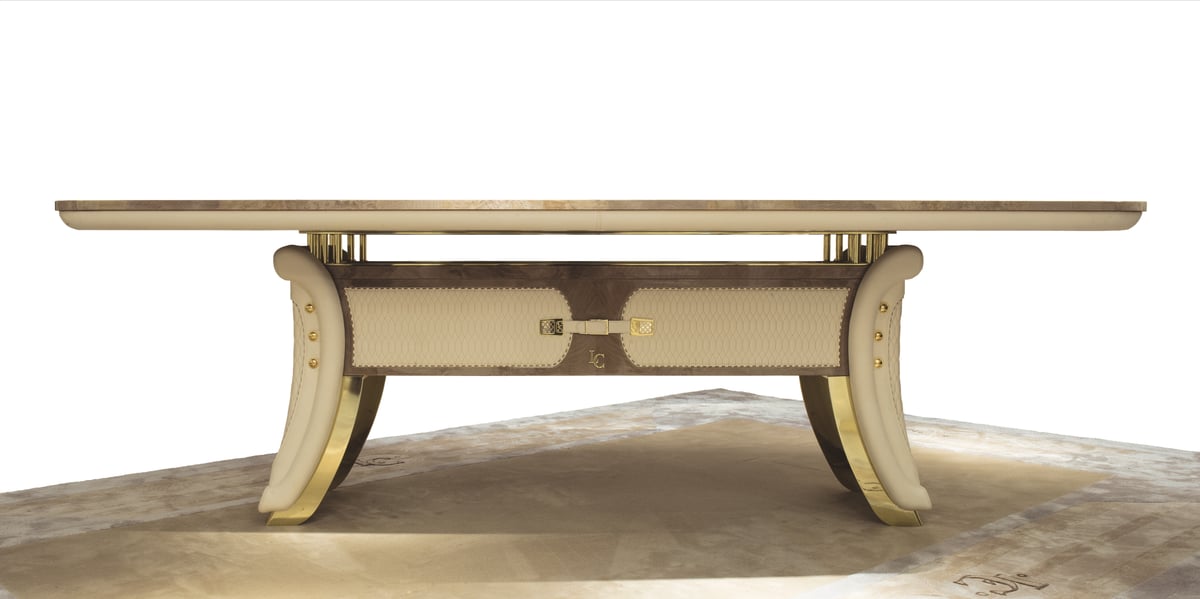 Dining table · R8512 — Studio photograph